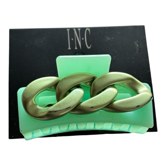 New I.N.C. International Concepts
Women’s Chain Green Claw Hair Clip - Picture 1 of 3